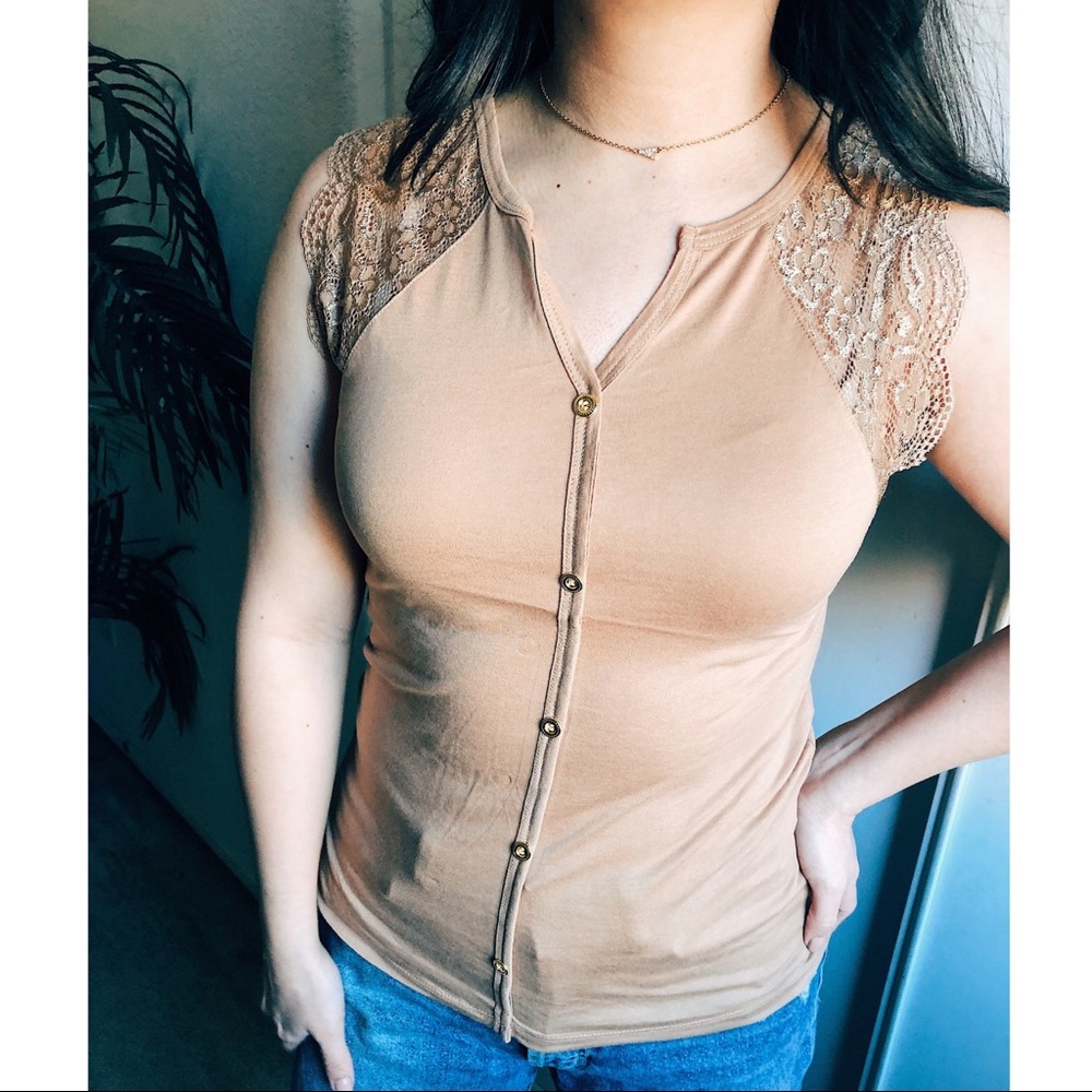 Jeanine Top - Picture 4 of 5